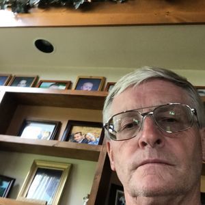 Meet your Posher, Bill